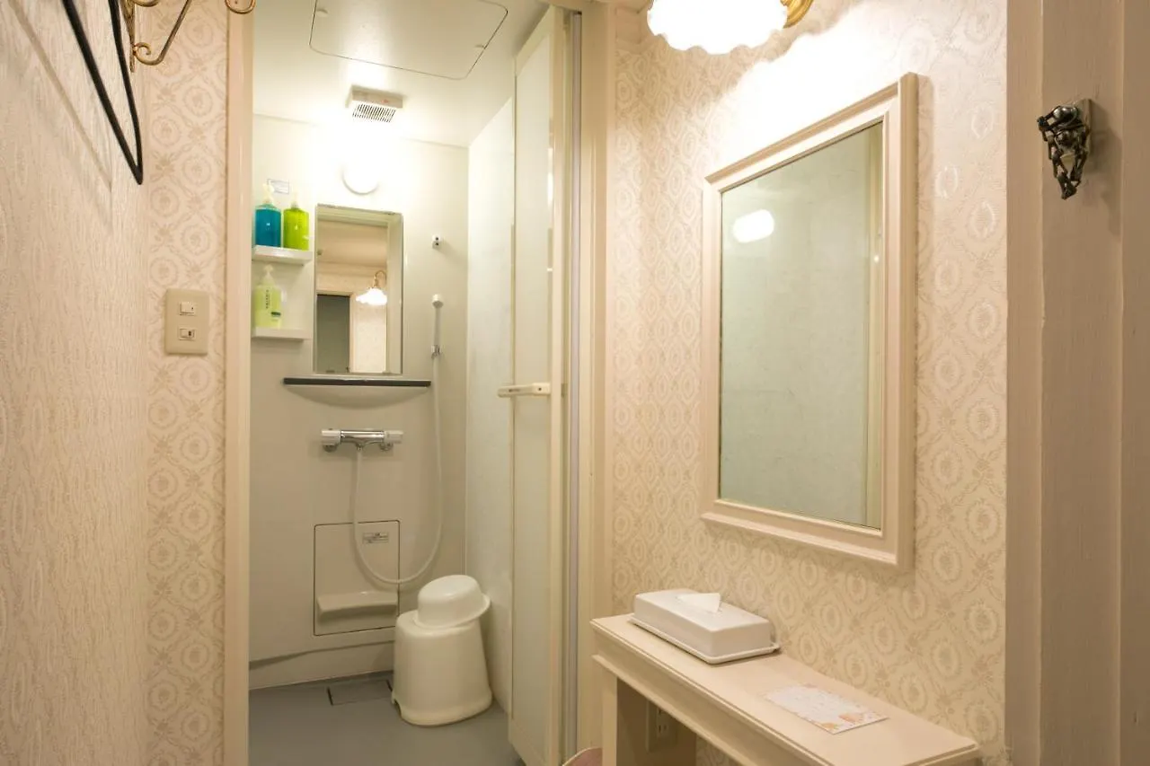 Humour Resort New Oriental Hotel Osaka 3*,